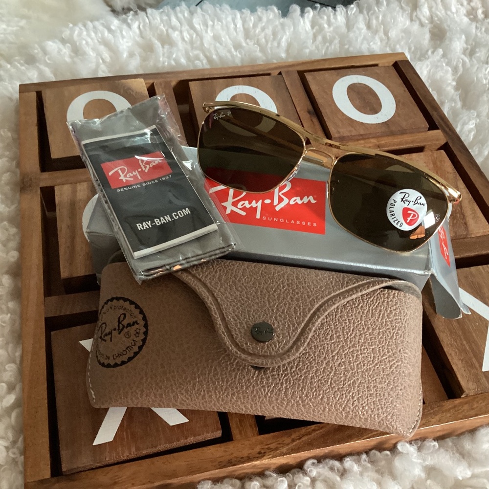 NWT Raybans Unisex